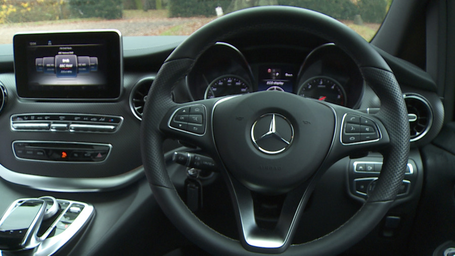 Mercedes-Benz V Class - V220 d Premium AMG Line 5dr 9G-Tron [Long/7 Seats]