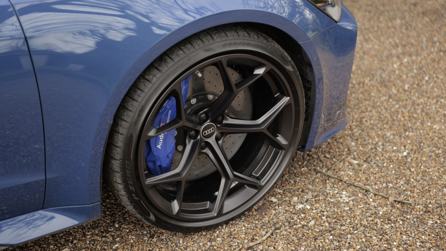 Audi Rs 7 - RS 7 TFSI Qtro Perform Carbon Black 5dr Tiptronic