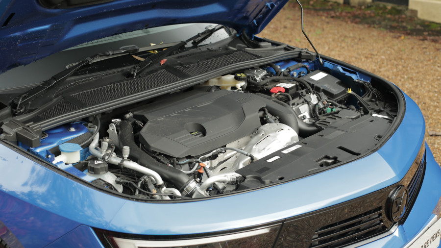 Vauxhall Astra - 1.2 Turbo 130 Design 5dr Auto