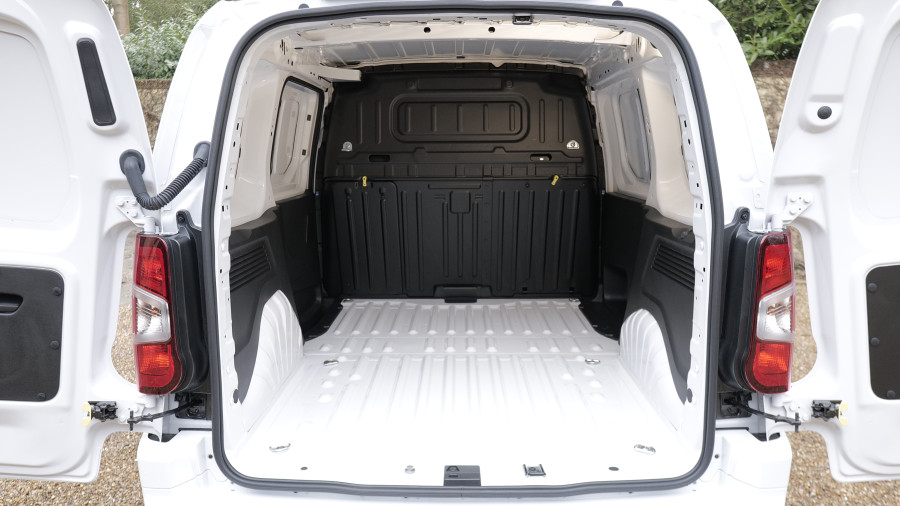 Vauxhall Combo Cargo - 100kW Prime 50kWh H1 Van Auto