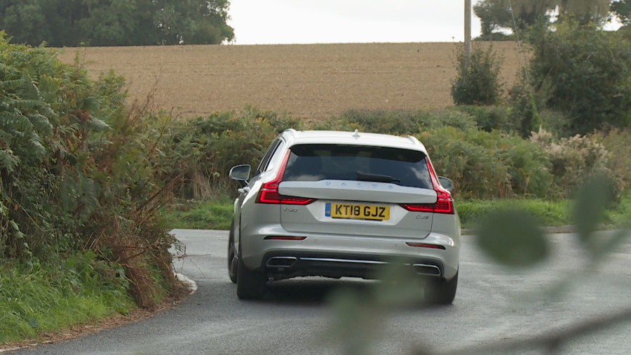 Volvo V60 - 2.0 B4P Ultra Dark 5dr Auto