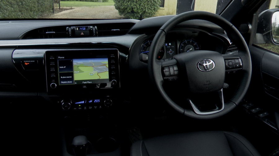 Toyota Hilux - Active Extra Cab Pick Up 2.4 D-4D