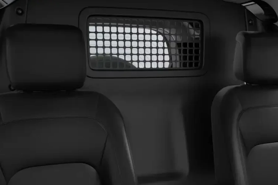 Land Rover Defender - 3.0 D250 Hard Top X-Dynamic SE Auto