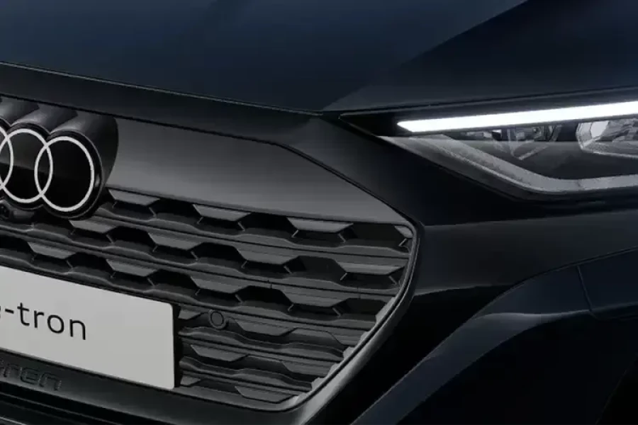 Audi Q8 - 250kW 50 Quattro 95kWh S Line 5dr Auto