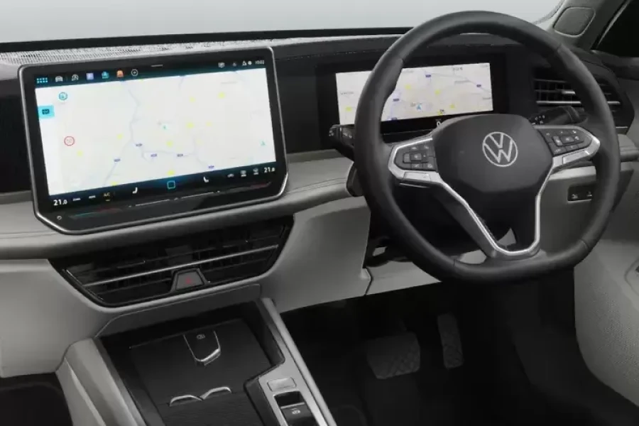 Volkswagen Passat - 1.5 TSI eHybrid Elegance 5dr DSG