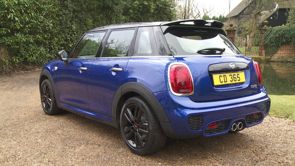 Mini Hatchback - 1.5 Cooper Classic Premium 5dr Auto