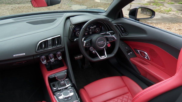 Audi R8 - 5.2 FSI [570] V10 Performance 2dr S Tronic RWD