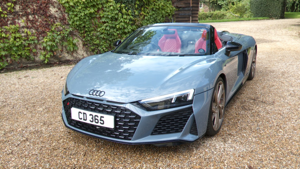 Audi R8 - 5.2 FSI [570] V10 Performance 2dr S Tronic RWD