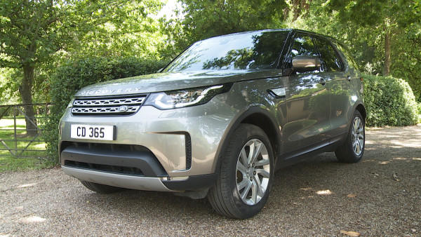 Land Rover Discovery - 3.0 D300 Dynamic HSE 5dr Auto