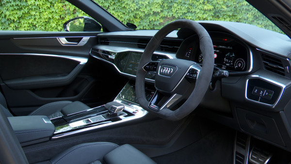 Audi Rs6 - RS 6 TFSI Qtro Perform Carbon Vorsp 5dr Tiptronic