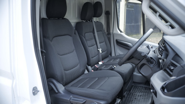 Maxus Deliver 9 - 2.0 D20 150 Lux Chassis Cab