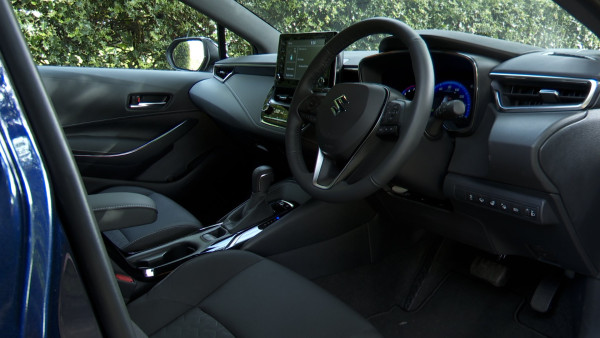 Suzuki Swace - 1.8 Hybrid Ultra 5dr CVT