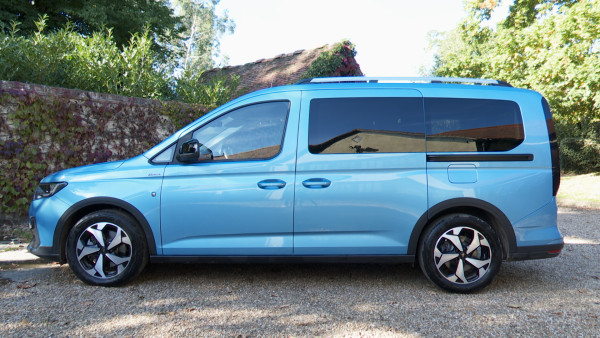 Ford Tourneo Connect - 2.0 EcoBlue Active 5dr