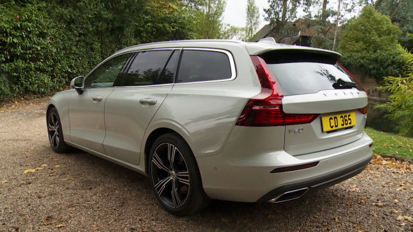 Volvo V60 - 2.0 B4P Ultra Dark 5dr Auto