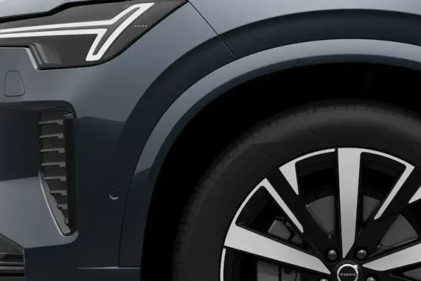 Volvo Xc90 - 2.0 B5P Plus Dark 5dr AWD Geartronic