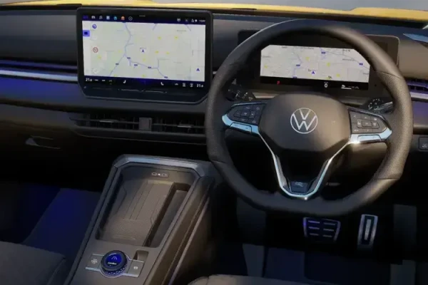 Volkswagen T-Roc - 1.5 eTSI Life 5dr DSG