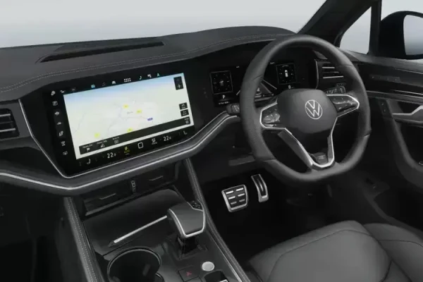 Volkswagen Touareg - 3.0 V6 TSI eHybrid 4Motion R 5dr Tip Auto