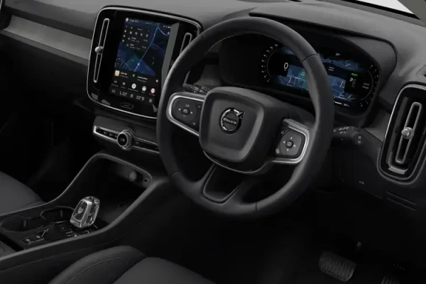 Volvo Xc40 - 2.0 B3P Plus Dark 5dr Auto
