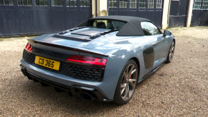 Audi R8 - 5.2 FSI [570] V10 Performance 2dr S Tronic RWD