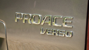 Toyota Proace Verso - 2.0D 140 Shuttle Medium [TSS] 5dr