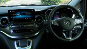 Mercedes-Benz Eqv - EQV 300 150 kW Sport Premium 90 kWh 5dr Auto