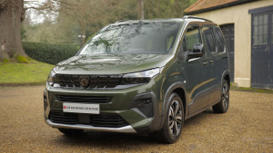 Peugeot Rifter - 100kW Allure Long 52kWh 5dr Auto [7 Seat]