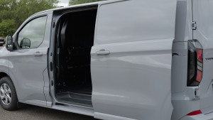 Ford Transit - 135kW 68kWh Trend Premium Dropside Auto