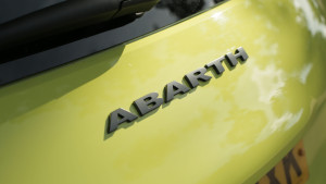 Abarth 500 - 114kW Scorpionissima 42.2kWh 2dr Auto