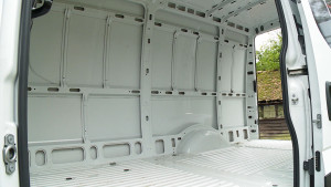 Iveco Daily - 2.3 High Roof Van 4100 WB Hi-Matic